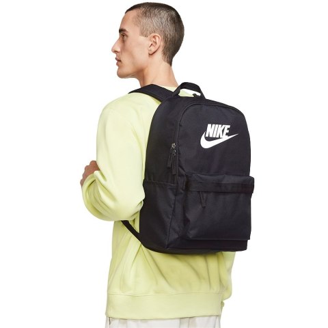 Plecak Nike Heritage Backpack czarny DC4244 010 Nike