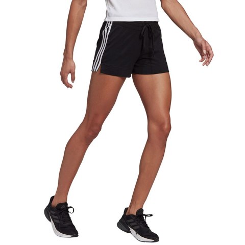 Spodenki damskie adidas Essentials Slim Shorts czarno-białe GM5523 Adidas