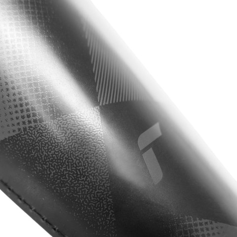 Ochraniacze piłkarskie Reusch Shin Guard Compact Lite czarne 5577047 7060 Reusch