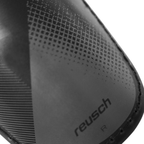 Ochraniacze piłkarskie Reusch Shin Guard Compact Lite czarne 5577047 7060 Reusch