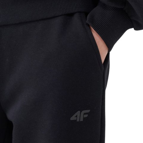 Spodnie dla dziewczynki 4F CAS F0950 głęboka czerń 4FJWSS25TTROF0950 20S 4F