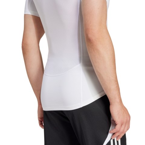 Koszulka męska adidas Techfit Short Sleeve Tee biała JP4675 Adidas teamwear