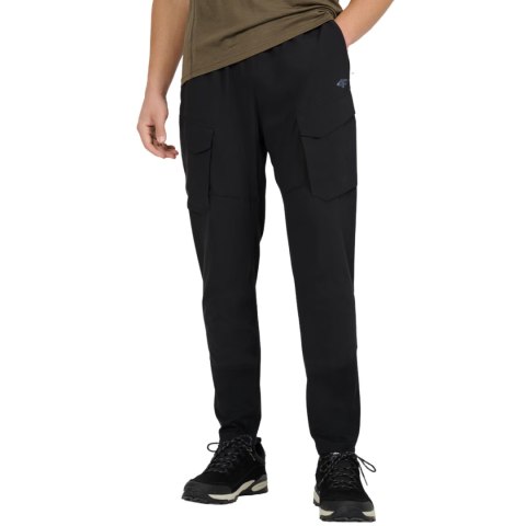 Spodnie męskie 4F FNK M1056 głęboka czerń 4FWAW25TFTRM1056 20S 4F