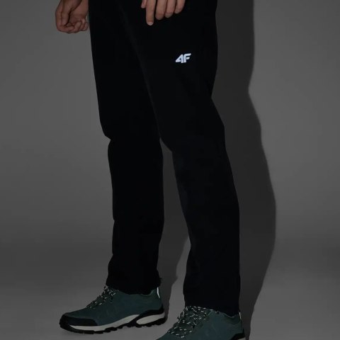 Spodnie trekkingowe męskie 4F FNK M0990 głęboka czerń 4FWAW25TFTRM0990 20S 4F