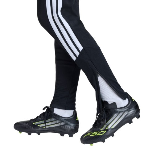 Spodnie dla dzieci adidas Tiro 26 League Training Slim czarno-białe JY7117 Adidas teamwear