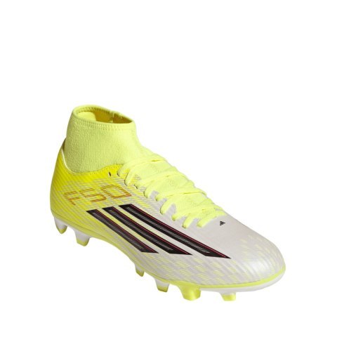 Buty piłkarskie adidas F50 Club FG/MG Mid JQ4030 Adidas